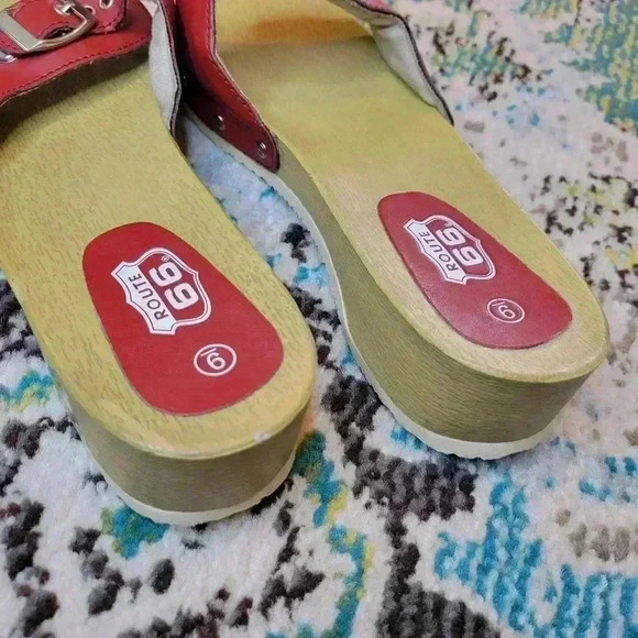 Route 66 Red Single Strappy Slip On Wooden Sandals, Size 9 Chunky Boho - Picture 6 of 9